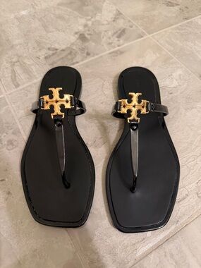 Tory Burch Roxanne Jelly Thong Sandals with Gold Logo